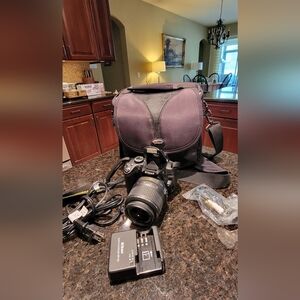 Nikon D5000 AF-S Nikkor 18-55mm Camera